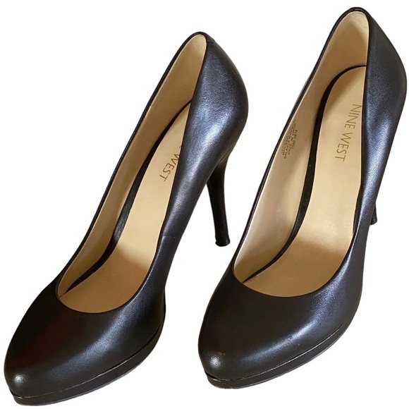 NINE WEST Deep Brown Leather Heels Size 8  1/2 - Picture 1 of 15